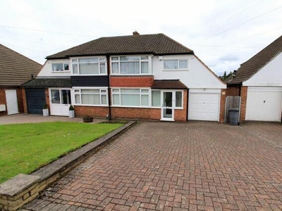 3 Bedroom Semi-detached House For Sale In Ettingshall Park