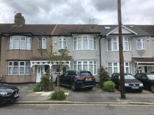 3 Bedroom Terraced House For Rent In Hainault