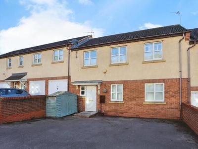 3 Bedroom Terraced House For Sale In Loughborough, Leicestershire