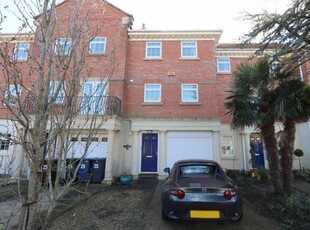 3 Bedroom Town House For Sale In Banks, Southport