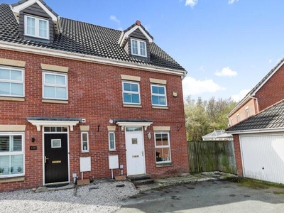 3 Bedroom Town House For Sale In Preston