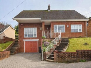 4 Bedroom Detached House For Sale In River