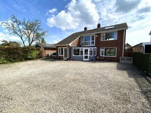 4 Bedroom House Baschurch Baschurch