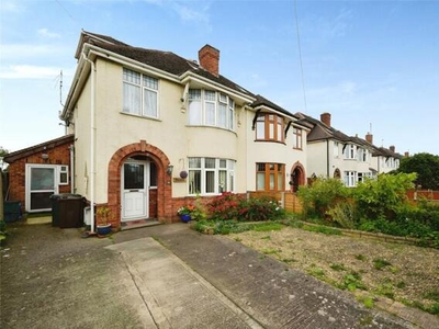 4 Bedroom Semi-detached House For Sale In Cheltenham, Gloucestershire