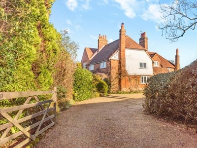 5 Bedroom Detached House For Sale In West Horsley, Leatherhead
