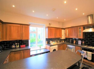 6 Bedroom Apartment For Rent In Sheffield