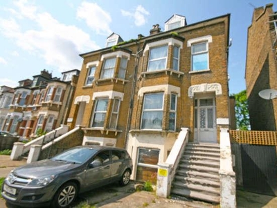 2 bed flat for sale in Romford Road,
E7, London