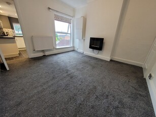 1 Bed Flat, Cannock Road, WS11