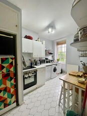 1 Bed Flat, Reynolds House, SW1P
