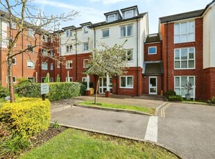 1 Bedroom Flat For Sale In Waterlooville, Hampshire