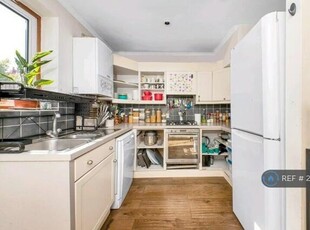 1 Bedroom House Share For Rent In London