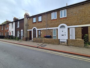 2 Bed Terraced House, Black Griffin Lane, CT1