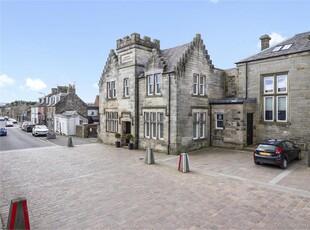 2 bed townhouse for sale in Kinross