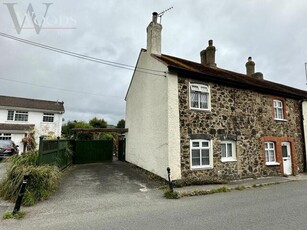2 Bedroom Cottage For Sale In Bovey Tracey, Newton Abbot