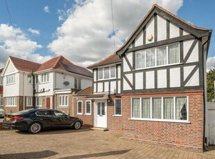 3 Bedroom Detached House For Sale In Wembley