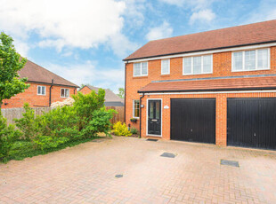 3 Bedroom Semi-detached House For Sale In Maidenhead