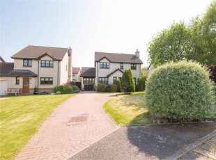 4 bed detached house for sale in North Berwick