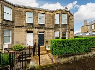 4 bed end terraced house for sale in Leith Links