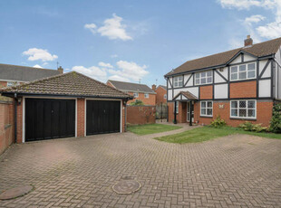 4 Bedroom Detached House For Sale In Cheltenham, Gloucestershire