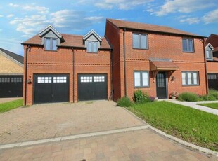 4 Bedroom Detached House For Sale In Clifton, Shefford