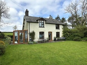 4 Bedroom Detached House For Sale In Llanidloes, Powys