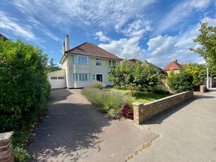 4 Bedroom Detached House For Sale In Lowestoft, Suffolk