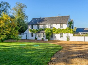 Luxury Detached House for sale in Chipstead, England