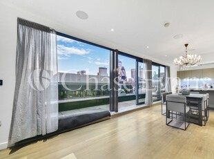 Luxury Flat for sale in London, England