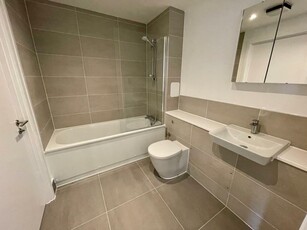 1 bedroom apartment for rent in 801 Silbury Boulevard, Milton keynes, MK9