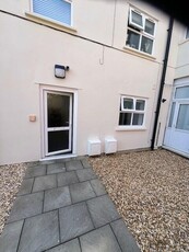 1 bedroom apartment for rent in Oakfield Street, Cardiff(City), CF24