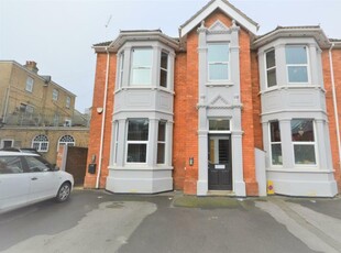 1 bedroom apartment for rent in Southbourne, Close to Beach & Shops, BH6