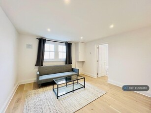 1 bedroom flat for rent in Brixton Hill, London, SW2