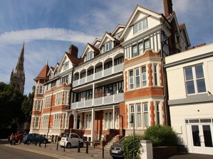 1 bedroom flat for rent in Ellerslie Chambers, Hinton Road, Bournemouth, BH1