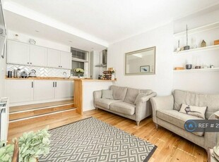 1 bedroom flat for rent in Embankment Gardens, London, SW3