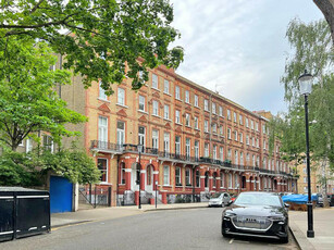 1 bedroom flat for rent in Nevern Square, London, SW5
