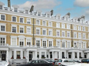 1 bedroom flat for rent in Onslow Gardens, South Kensington, London, SW7