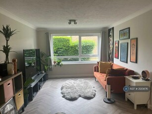 1 bedroom flat for rent in Pinehurst, Chislehurst, BR7