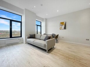 2 bedroom apartment for rent in Block F, Victoria Riverside, Goodman Street, LS10