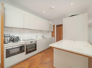 2 bedroom apartment for rent in Capital Building, Embassy Gardens, SW11