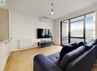 2 bedroom apartment for rent in Gibson Road, London, SE11