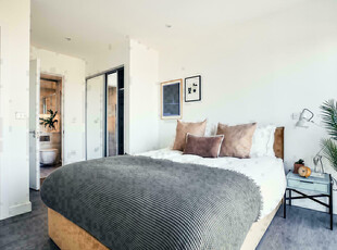 2 bedroom apartment for rent in Park Lane, South Croydon, Surrey, CR0