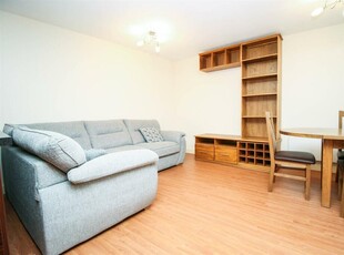 2 bedroom apartment for rent in Sinope, 26 Ryland Street, B16
