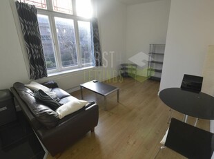 2 bedroom apartment for rent in St. James Road, Highfields, LE2