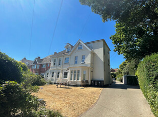 2 bedroom apartment for rent in Stourwood Road, Southbourne, BH6