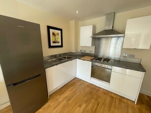 2 bedroom apartment for rent in The Reach, Leeds Street, L3
