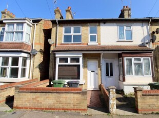 2 bedroom end of terrace house for rent in Belsize Avenue, Woodston, Peterborough, PE2