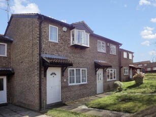2 bedroom end of terrace house for rent in Sorrel Close, Luton, Bedfordshire, LU3 4AE, LU3