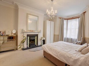 2 bedroom flat for rent in Ashleigh Grove, Newcastle Upon Tyne, NE2