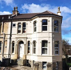 2 bedroom flat for rent in Belmont Road, St. Andrews, Bristol, BS6