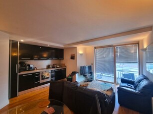 2 bedroom flat for rent in Capital Quarter, West Point, Wellington Street, Leeds, LS1